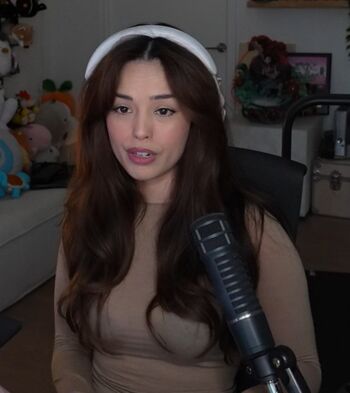 Full leaked Valkyrae  page private onlyfans photo