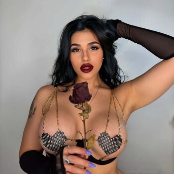 Full leaked Valnoxx private onlyfans photo