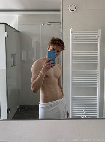 Full leaked Valsplace private onlyfans photo