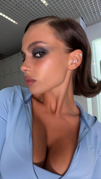 Full leaked Valya karnaval private onlyfans photo