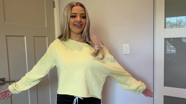 Full leaked Vanexxmarie private onlyfans photo