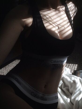 Full leaked Vanillla pussy private onlyfans photo