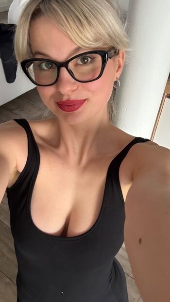 varvara_in_paris