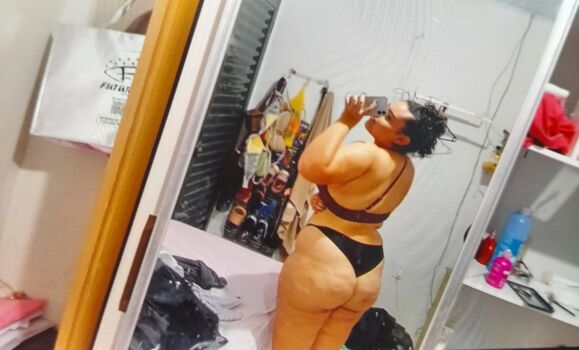 Vazadas Do Tinder