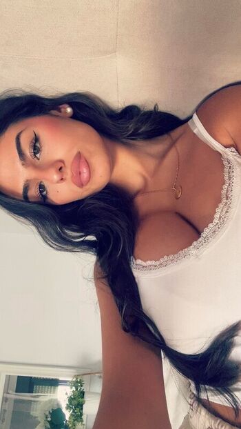 Full leaked Veeronr private onlyfans photo