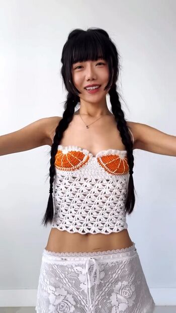 Full leaked Veganbunnyelle private onlyfans photo