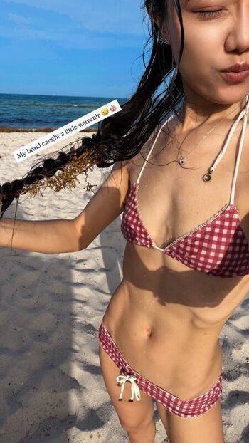 Full leaked Veganbunnyelle private onlyfans photo