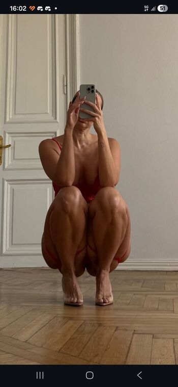 Full leaked Velvetmuse private onlyfans photo