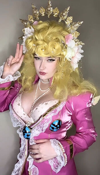 Full leaked Venom wifey page private onlyfans photo