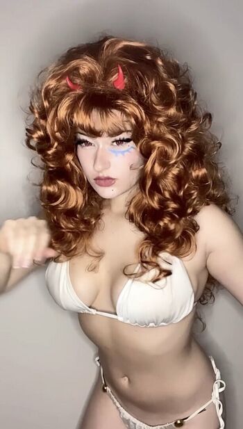 Full leaked Venom wifey page private onlyfans photo