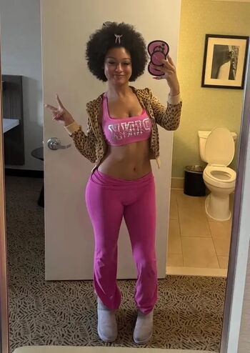Full leaked Veondremitchell private onlyfans photo