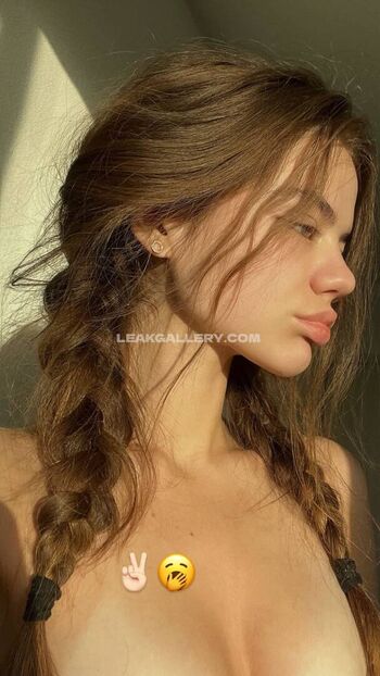 Full leaked Verohanberg private onlyfans photo