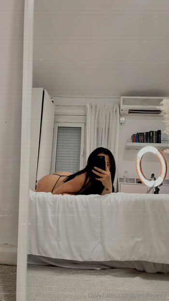 Full leaked Verolovev private onlyfans photo