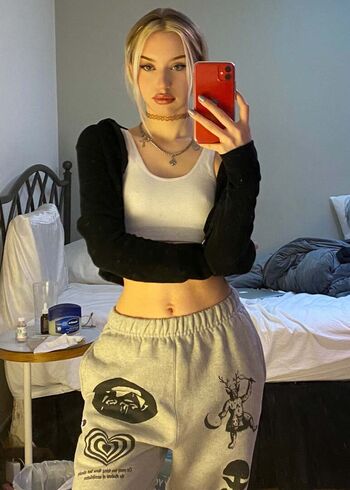 Full leaked Veronikaasmr private onlyfans photo