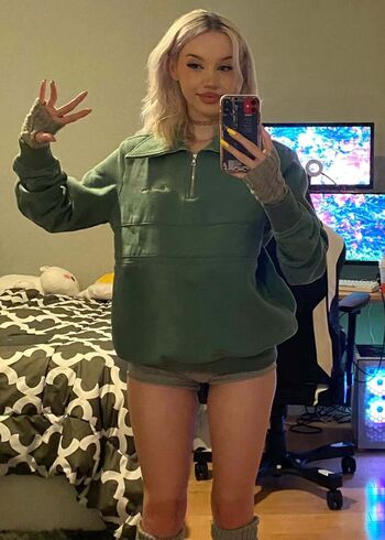 Full leaked Veronikaasmr private onlyfans photo