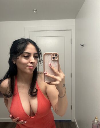 Full leaked Viannneyyyyy private onlyfans photo
