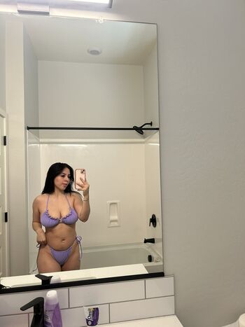Full leaked Viannneyyyyy private onlyfans photo