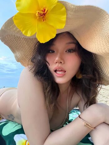 Full leaked Vicki mranrr page private onlyfans photo