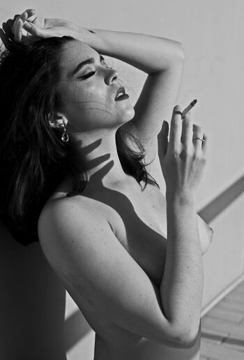 Full leaked Vickybenitezz private onlyfans photo