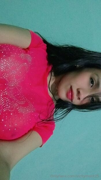Full leaked Vickymont private onlyfans photo