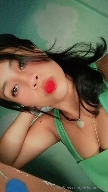 Full leaked Vickymont private onlyfans photo