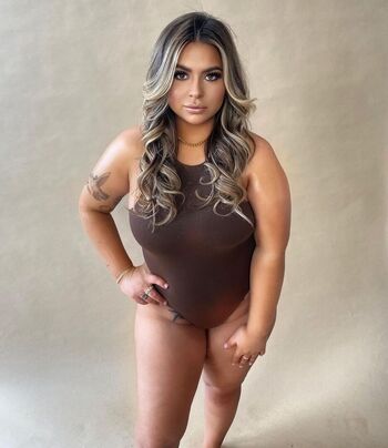 Full leaked Victoria and daughter private onlyfans photo