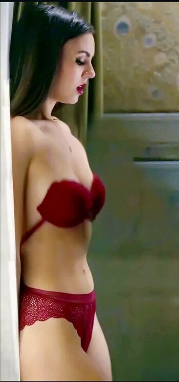 Victoria Justice