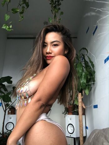 Full leaked Victoria kuang page private onlyfans photo
