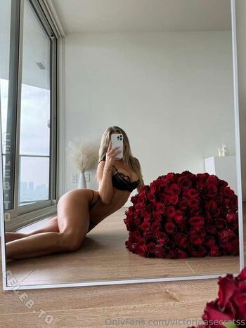 Full leaked Victoriaasecretss private onlyfans photo