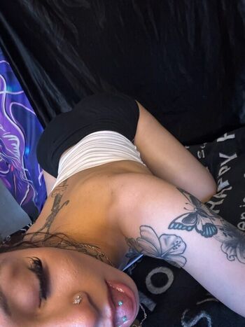 victoriatoosexcc