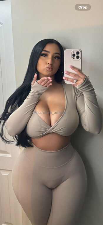 Full leaked Viixendoll private onlyfans photo