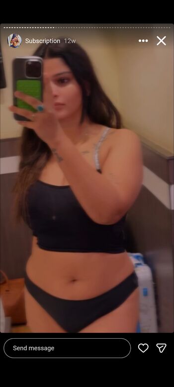 Full leaked Vinni chitara private onlyfans photo