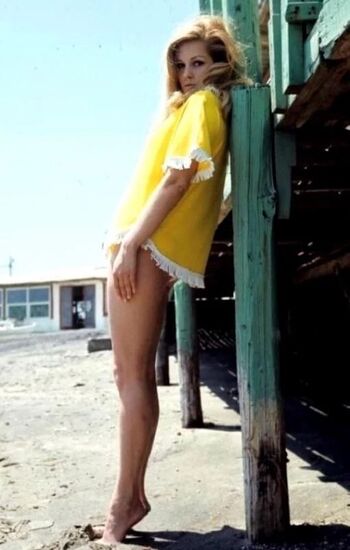Vintage Starlets