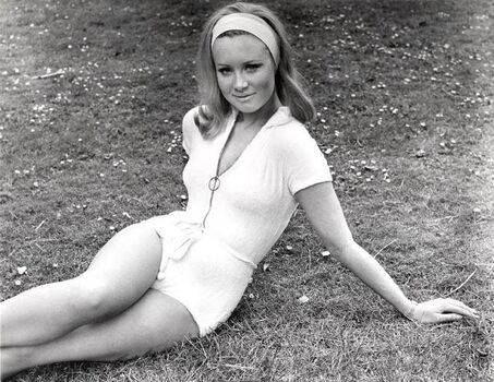 Full leaked Vintage starlets page private onlyfans photo