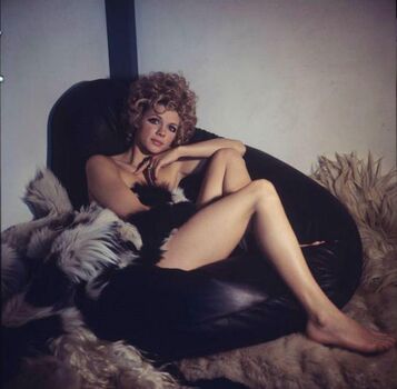 Full leaked Vintage starlets page private onlyfans photo