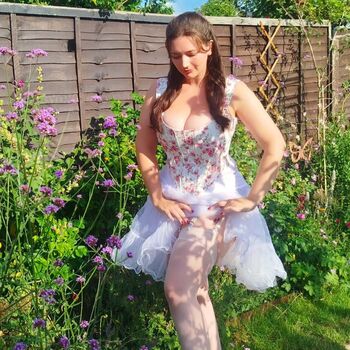 Full leaked Vintageroseelizabeth private onlyfans photo