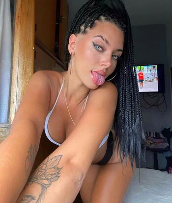 Full leaked Violetmoonsxo private onlyfans photo