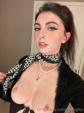 Full leaked Viragho private onlyfans photo