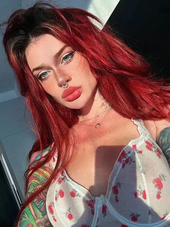 Full leaked Virtual lady private onlyfans photo