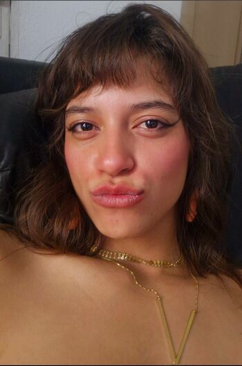 Full leaked Vityfckdll private onlyfans photo