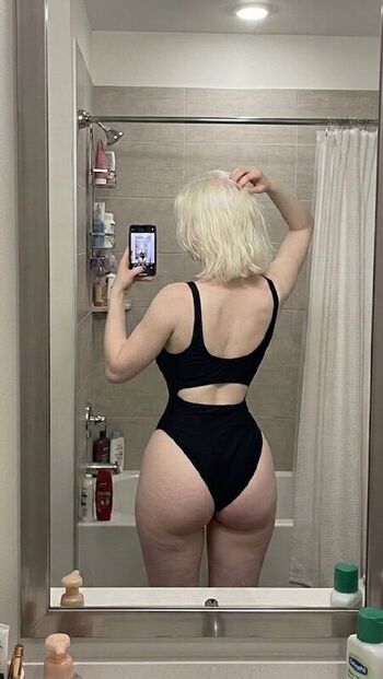 Full leaked Vivi rossey private onlyfans photo