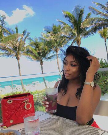 Full leaked Skye bishop/ private onlyfans photo