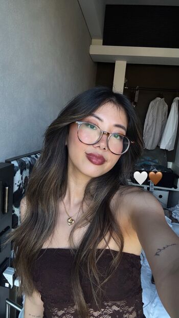 Full leaked Vivian marie wong private onlyfans photo