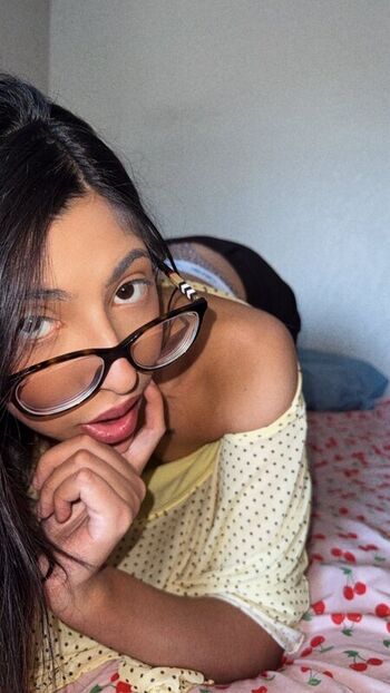 Full leaked Vivianadelrei private onlyfans photo