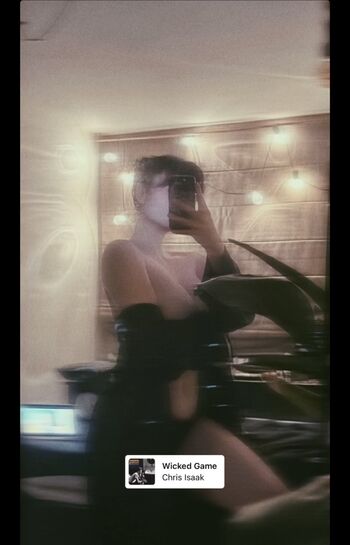 Full leaked Vivickivvv private onlyfans photo