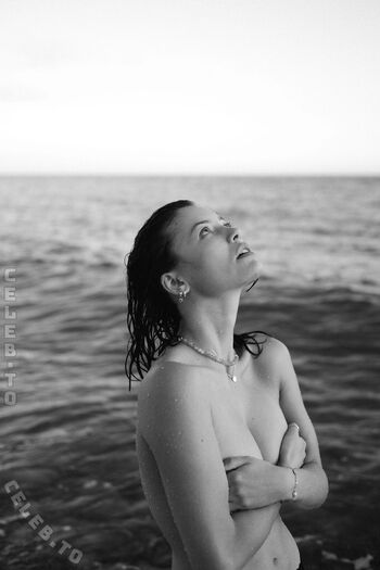 Vivien (Vivi) König