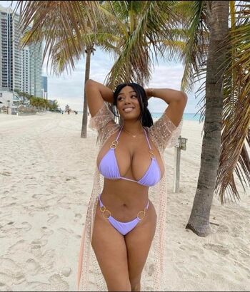 Full leaked Vivipanamera private onlyfans photo