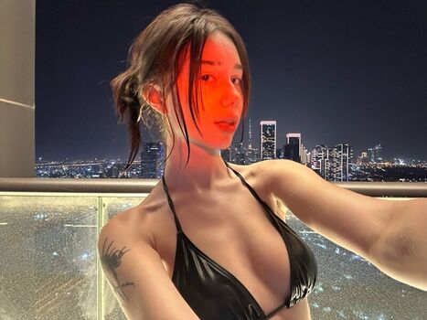 Full leaked Vivivex private onlyfans photo