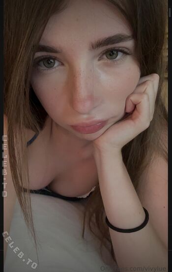 Full leaked Vivylue private onlyfans photo