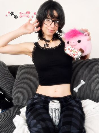 Full leaked Vixlsolos private onlyfans photo